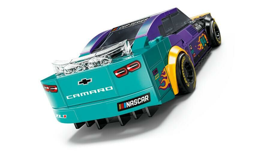 LEGO 76935 Speed Champions NASCAR Next Gen Chevrolet Camaro ZL1