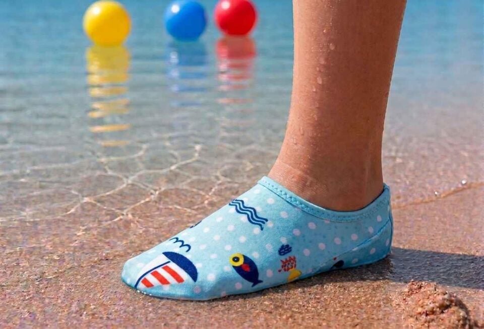 GrippToes Kaymaz Damla Tabanlı Deniz&Havuz Çorabı  S1 Çok Renkli - 24-26