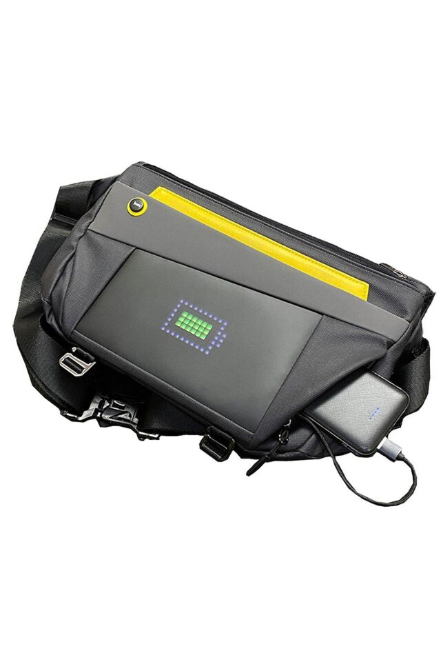 Divoom Pixoo Slingbag-V 16X16 Piksel Led Ekranlı Taşınabilir Postacı Çantası