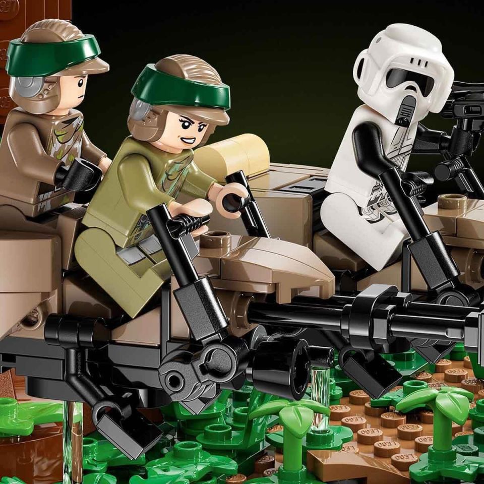 LEGO Star Wars Endor Hız Motoru Takibi Dioraması 75353