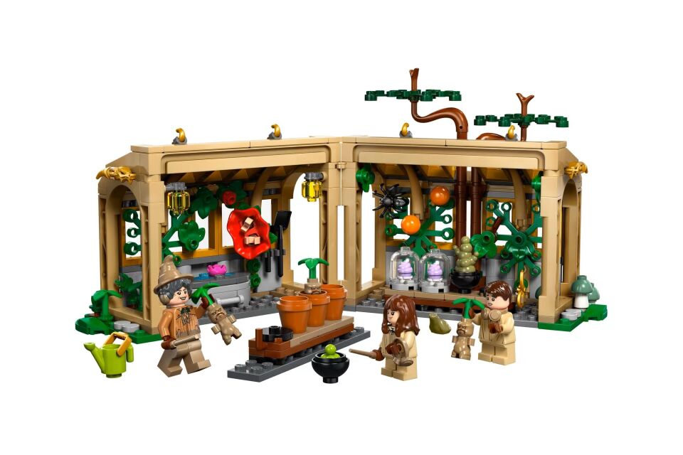 LEGO Harry Potter Hogwarts Şatosu: Bitkibilim Dersi 76445