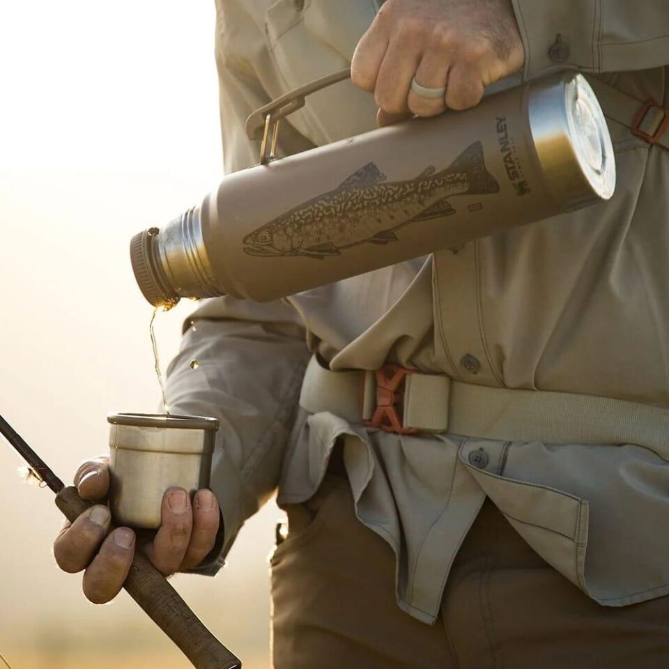 Stanley Klasik Vakumlu 1 lt Çelik Termos Balık Desen