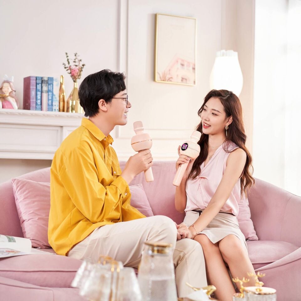 Divoom StarSpark Bluetooth Hoparlörlü Kareoke Mikrofon Pembe