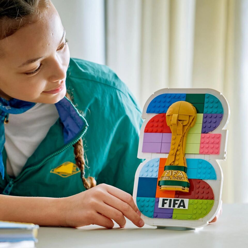 Lego Editions FIFA World Cup 2026 Official Emblem 43032