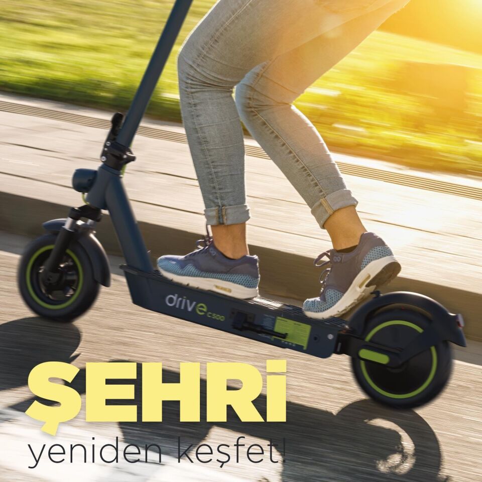 Nautica Drive C500 Katlanabilir Elektrikli Scooter Petrol Yeşili