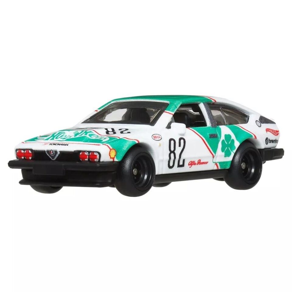 Hot Wheels Premium Boulevard  Alfa Romeo GTV6 3 0 JBL16