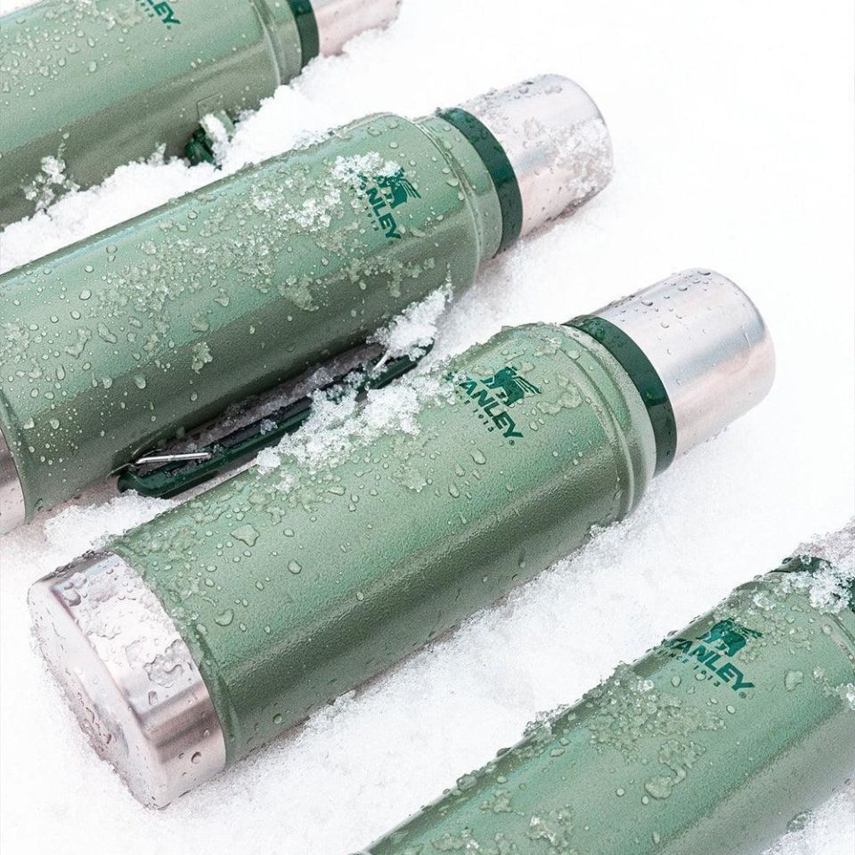 Stanley Klasik Vakumlu 1 lt Çelik Termos Yeşil