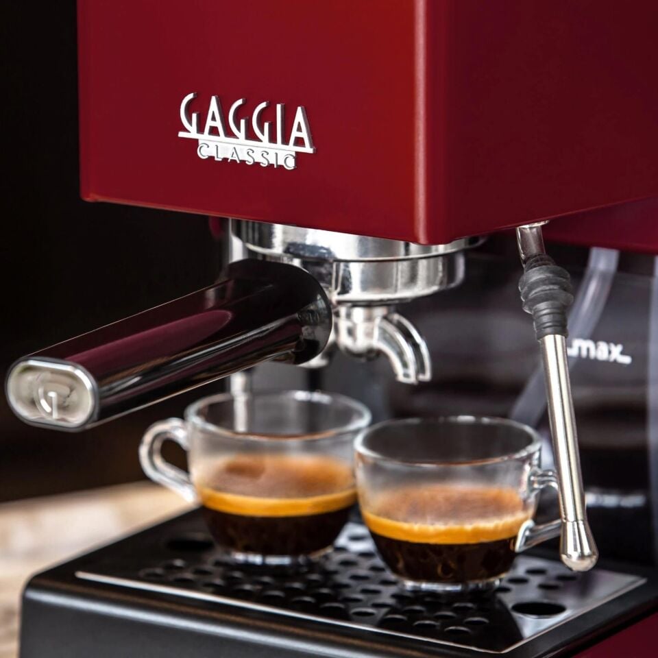 Gaggia Classic E24 Kırmızı Espresso Makinesi