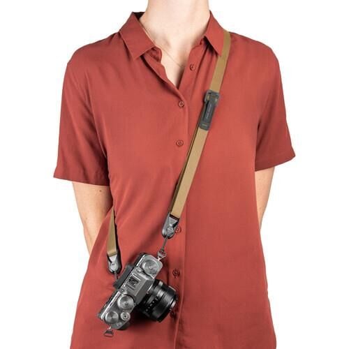 Leash Fonksiyonel Ultra Hafif Kamera Askısı - Coyote