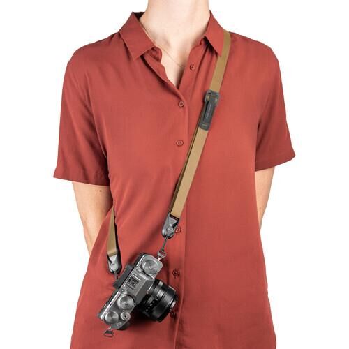 Leash Fonksiyonel Ultra Hafif Kamera Askısı - Coyote