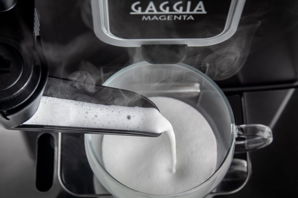 Gaggia Magenta Milk Tam Otomatik Kahve Makinesi