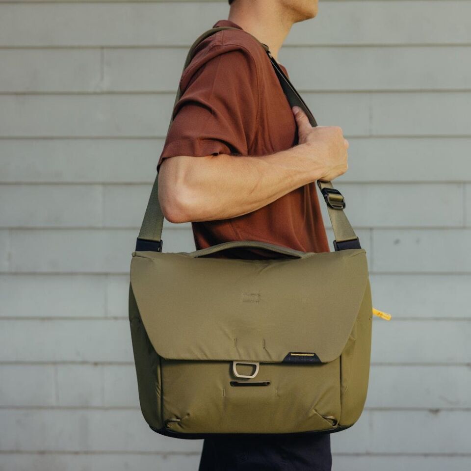 Everyday Messenger Omuz Çantası 13L - Kelp