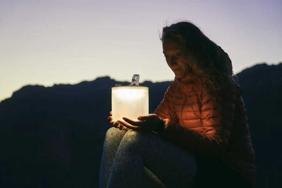 Luci Charge 360 Güneş Enerjili Kamp Lambası & Powerbank