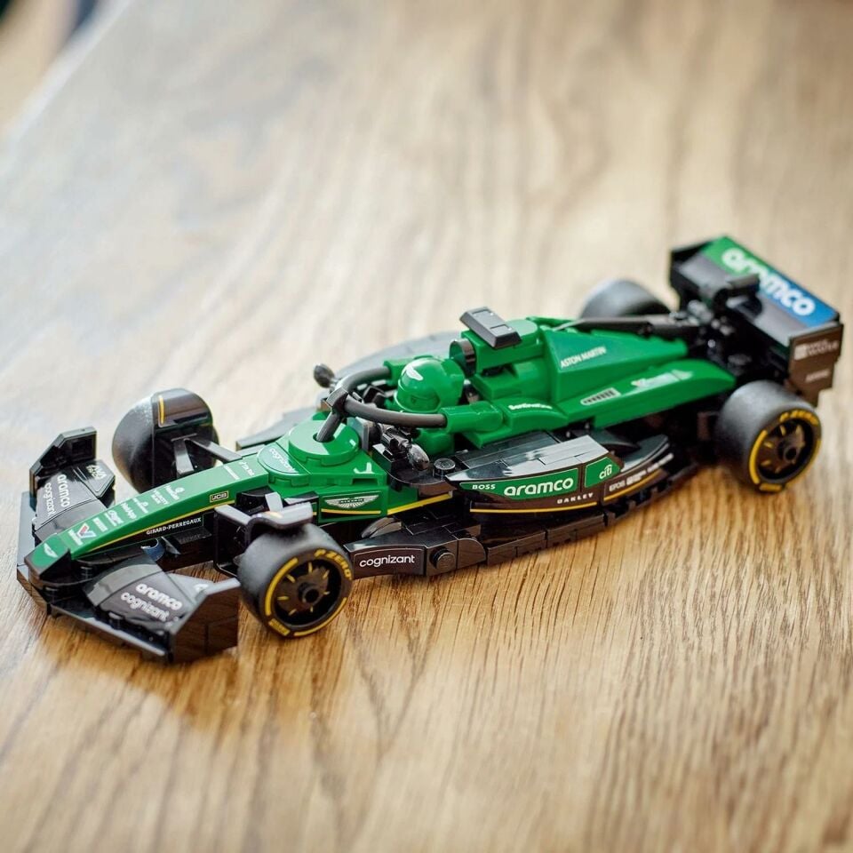 Lego Speed Champions Aston Martin Aramco F1 AMR24 Yarış Arabası 77245