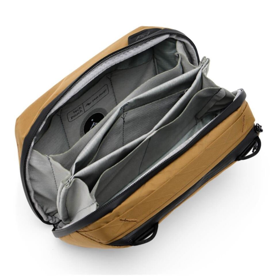 Tech Pouch Regular Teknoloji Aksesuar Çantası – Coyote