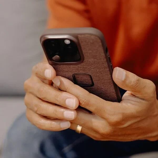 Everyday Loop Case iPhone 15 Pro Max V2 MagSafe Kılıf - Redwood
