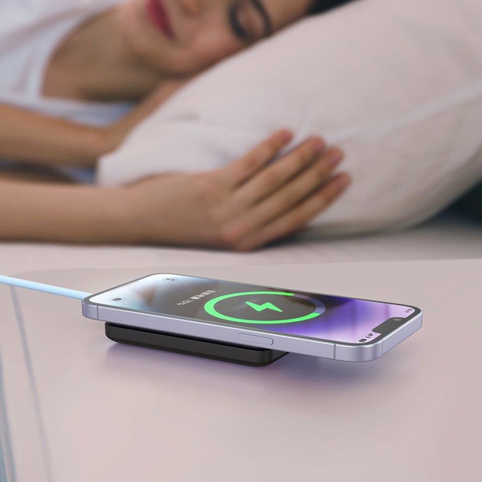 Mcdodo MC-3951 15W Mini Manyetik 5000 mAh Powerbank - Siyah