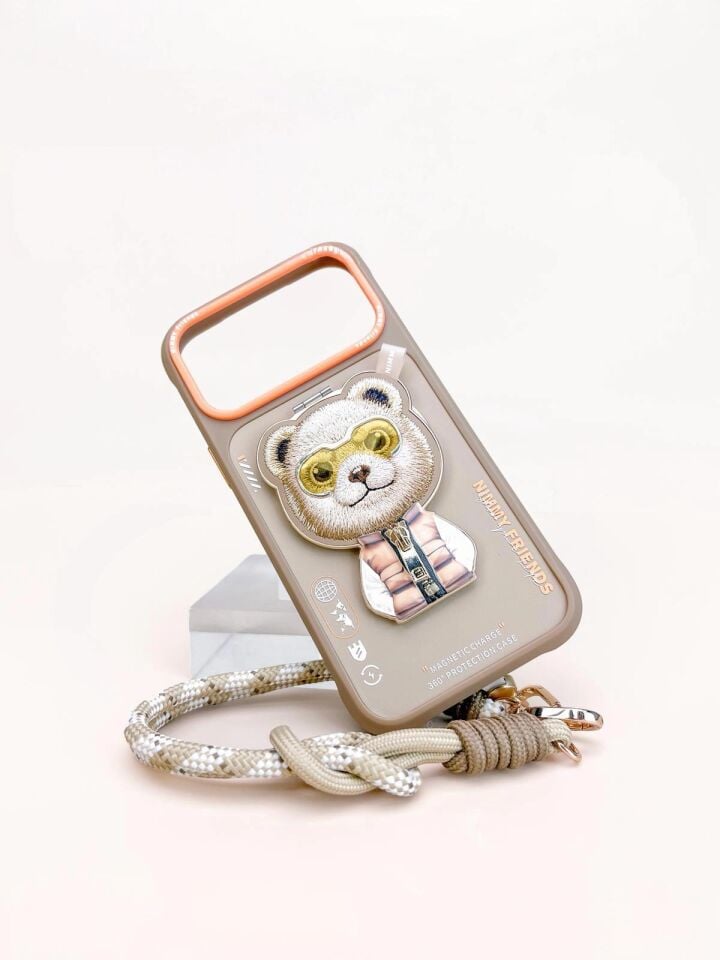 NIMMY Friends 17 Pro 3D Nakış İşlemeli Ayıcık Desenli Gözlük Ve Fermuar Detaylı  Değiştirilebilir 3D Socket Aparatlı MagSafe Kılıf Desert