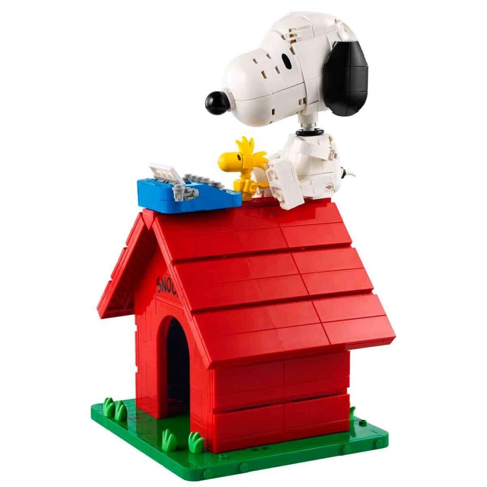 LEGO Ideas Peanuts: Snoopy’nin Köpek Kulübesi 21368 964 Parça