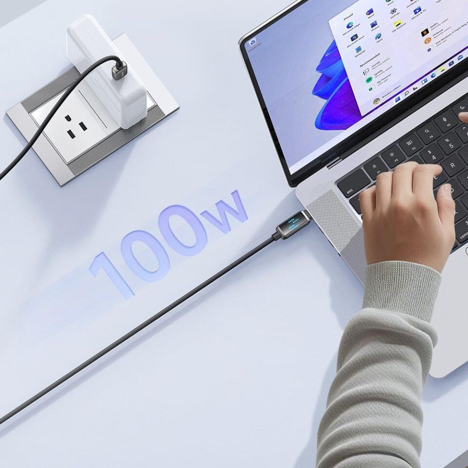 Mcdodo Ca-4250 100W Type-C To Type-C Şarj Hız Göstergeli Şarj Ve Data Kablosu - 1.2 M Siyah