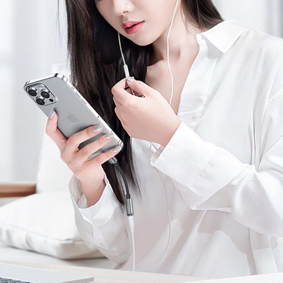 Mcdodo CA-5010 Lightning to DC 3.5mm Dönüştürücü Ses Kablosu