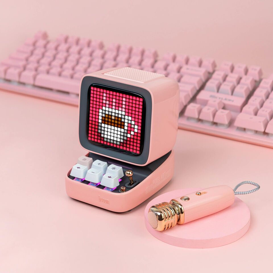 Divoom DitooMic Piksel Ekranlı Karaoke Mikrofonlu Bluetooth Hoparlör Pembe