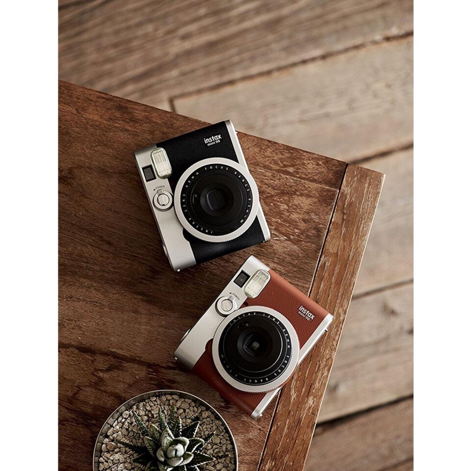İnstax Neo 90 Classic Fotoğraf Makinesi