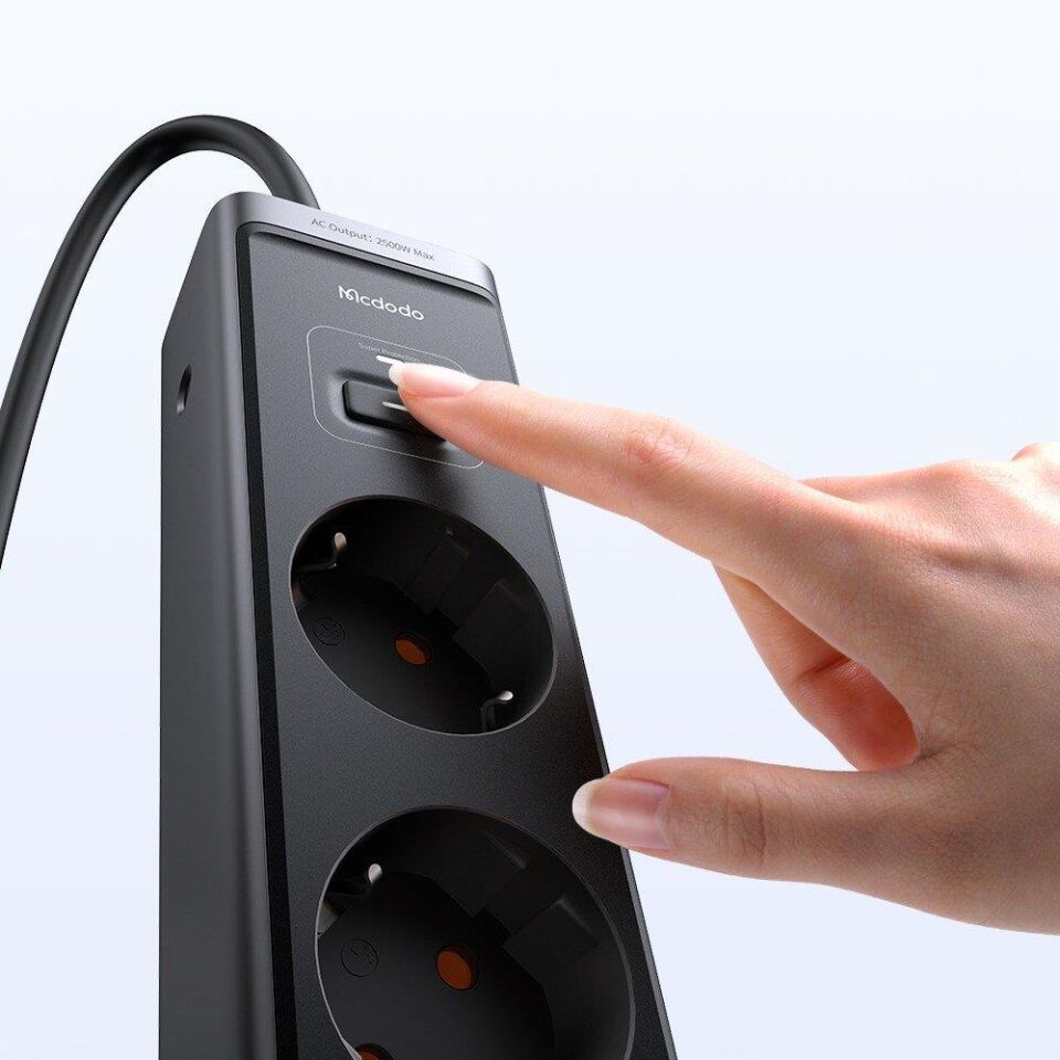 Mcdodo CP-0620 6'sı 1 arada GaN 30W Hızlı Şarj Cihazı 2C1A