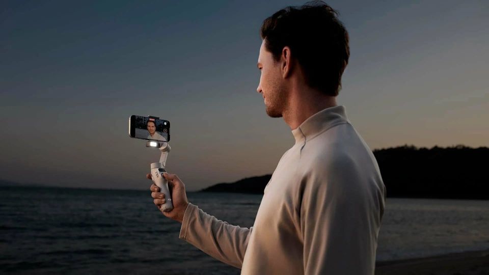 DJI Osmo Mobile 7