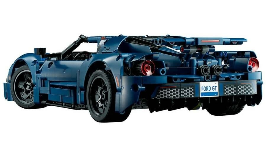 LEGO Technic 2022 Ford GT 42154