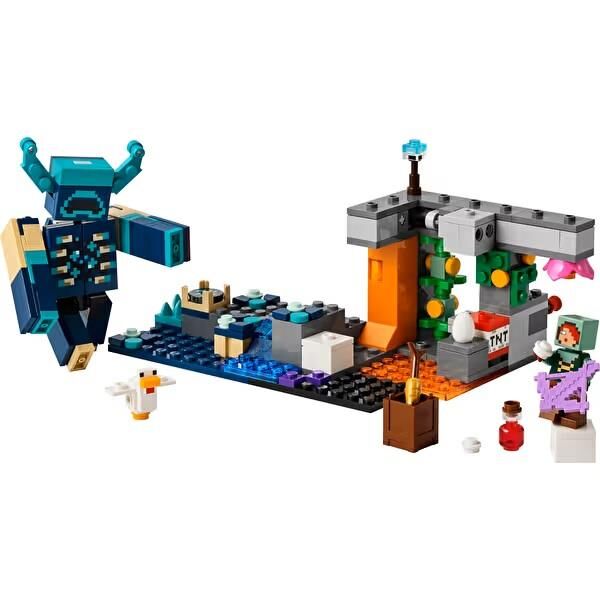 Lego  Minecraft® Bekçi Karşılaşması 21274